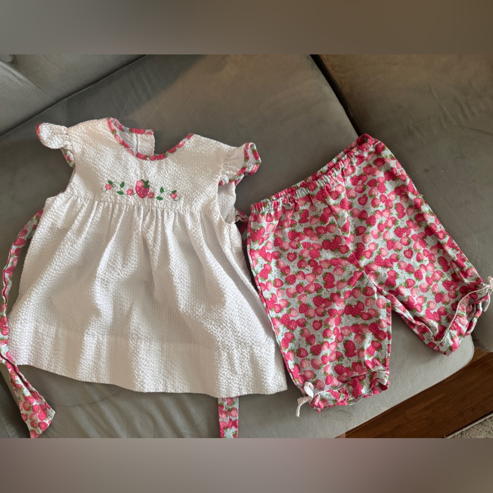 Strawberry Outfit
